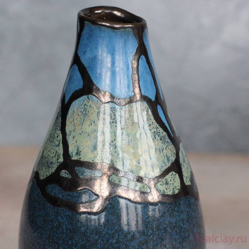 Оригинальная керамическая ваза ручной работы