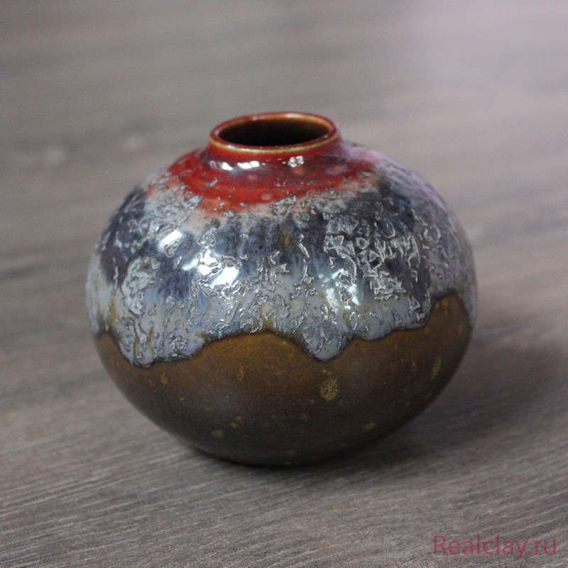 Керамическая ваза ручной работы